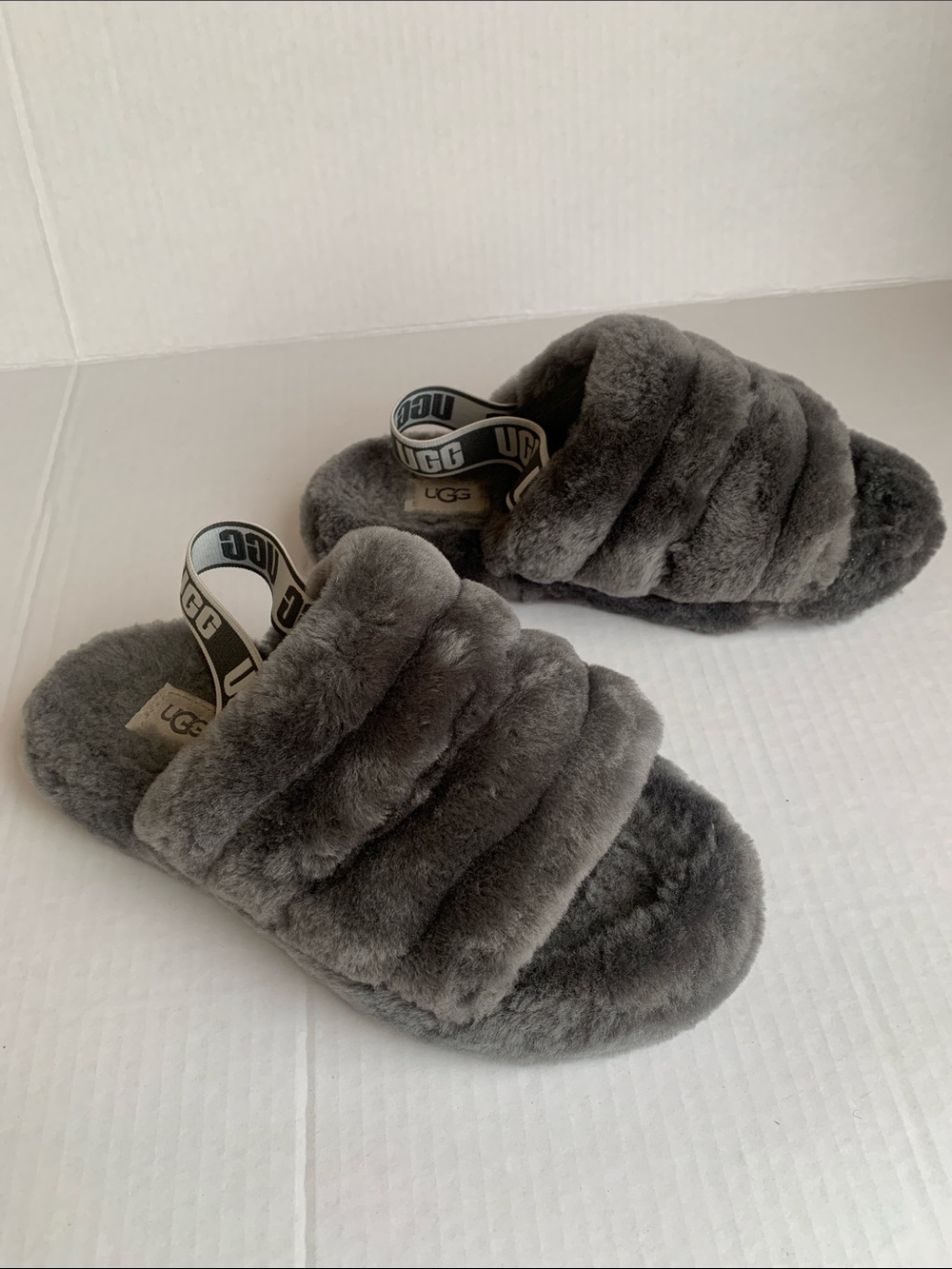 UGG Plush Charcoal Grey Fluff Slide Slingback Slippers Size US 4 EU 36 Kids - Picture 2 of 9